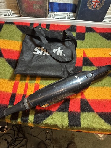 Shark cordless handheld - ..,